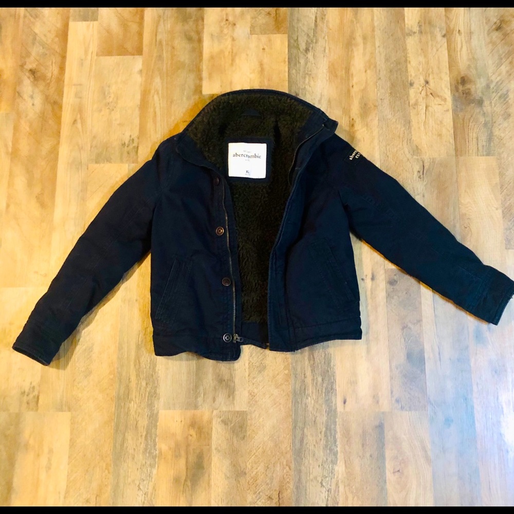 Abercrombie Kids XL Navy Blue
